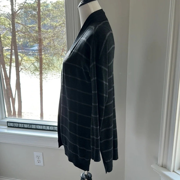 EILEEN FISHER Tencel Jersey Knit Cardigan, Size XS ~ like new - Picture 4 of 7